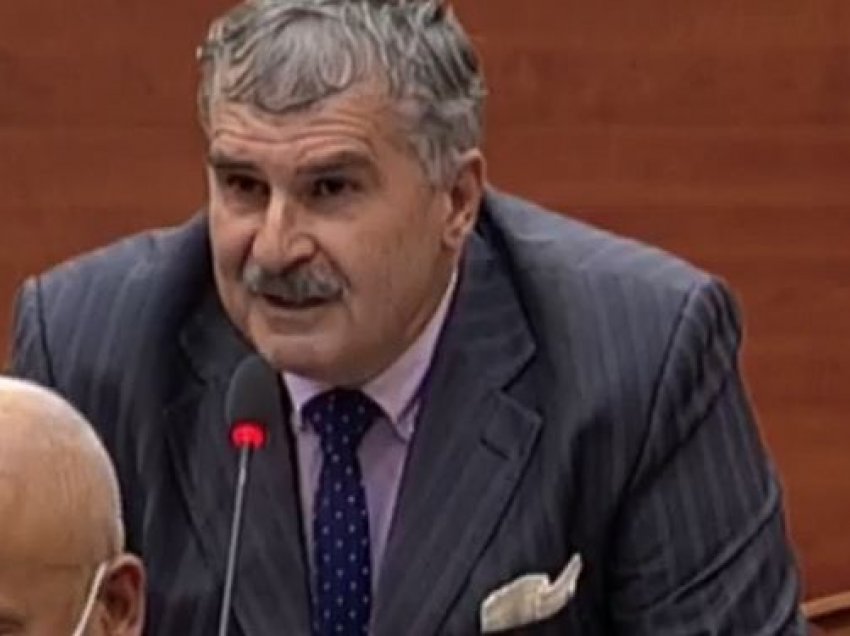 ‘Kërkova interpelancë me ministren Balluku, ku është?’ Gjuzi nxehet që në nisje të seancës: Hanë dreka-darka me paratë e shqiptarëve