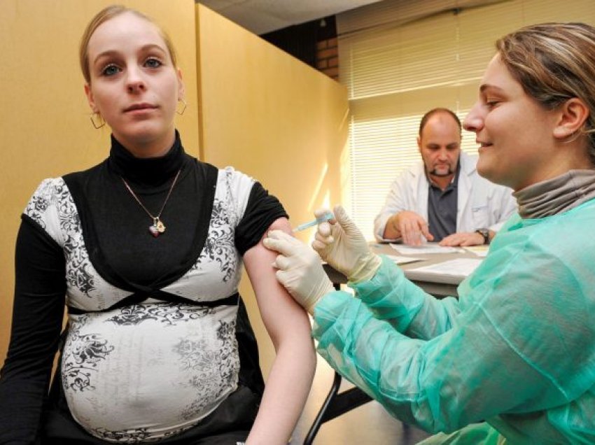 Shtatzënat dhe vaksina kundër gripit sezonal: Efektet për nënën dhe fëmijën