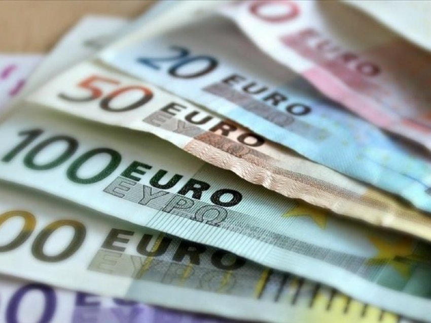 Ekonomia e Eurozonës rritje prej 12,5 për qind në tremujorin e tretë