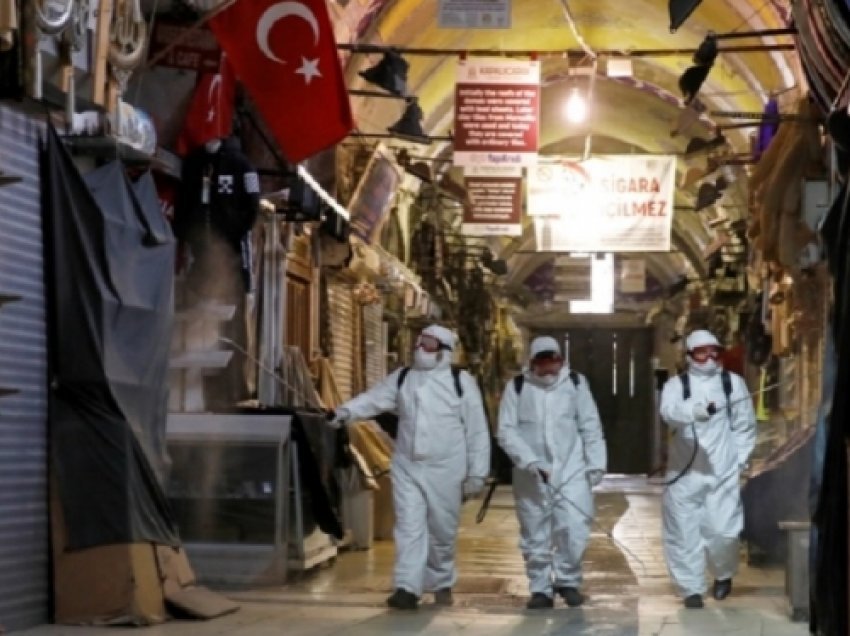 ​Turqia shënon numër rekord të vdekjeve dhe infeksioneve të reja