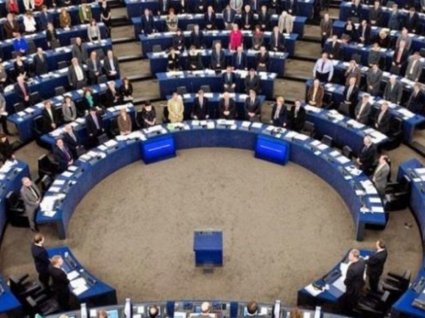 Eurodeputetët në PE: Të ndihmohet Shqipëria në rrugën europiane, e padrejtë vënia e kushteve herë pas here