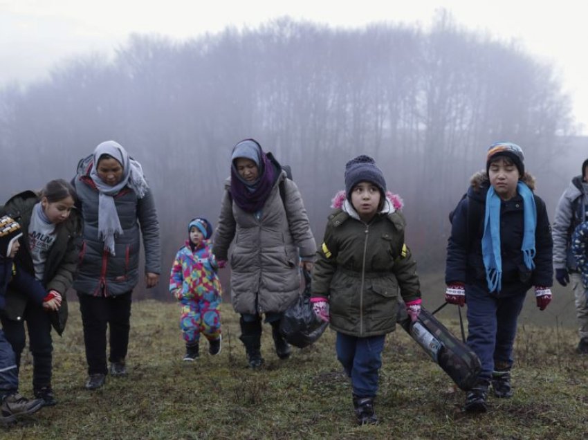 Këshilli i Evropës i bën thirrje Bosnjës që të shmangë krizën me migrantë