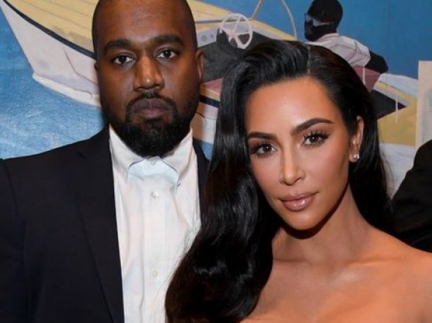 Kim Kardashian dhe Kanye West jetojnë të ndarë?