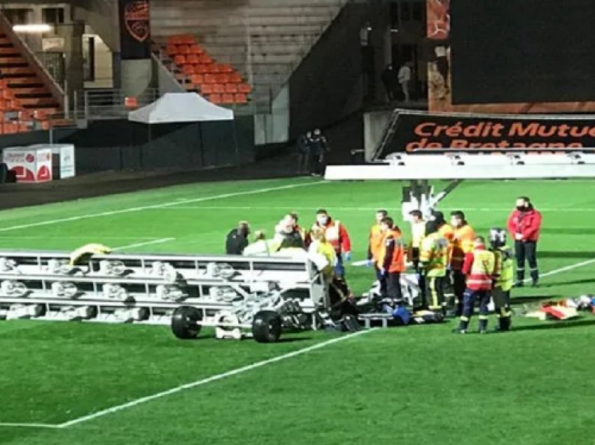 ​Tragjedia në Francë, reflektori bie dhe e godet për vdekje punëtorin e stadiumit