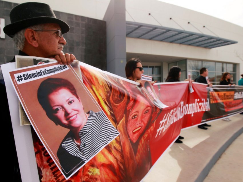 Meksika vendi më i rrezikshëm për gazetarët, tetë të vrarë këtë vit