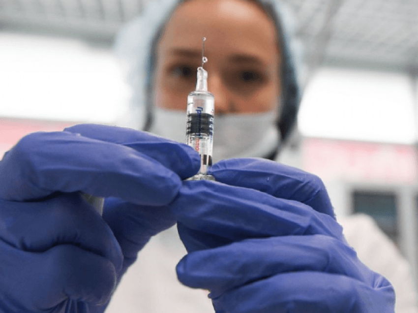 Argjentina bëhet vendi i parë latin që aprovon vaksinën ruse të koronavirusit