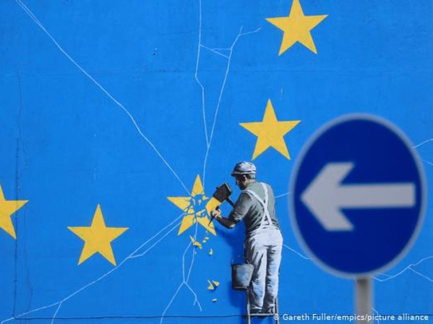 27 vendet e BE shqyrtojnë marrëveshjen e Brexit