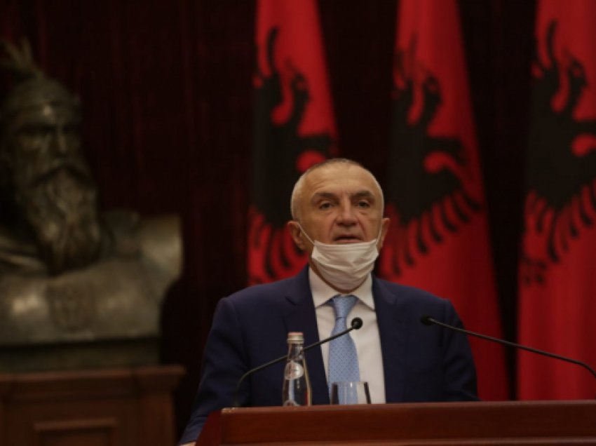 Urimi i Metës: Mbarësi për çdo familje shqiptare dhe le të jetë viti i një rifillimi të fuqishëm evropian!