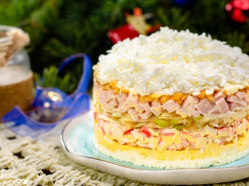 Sallatë e Vitit të Ri Mbretëresha e borës: Tani e tutje do ta gatuani në çdo rast festiv!