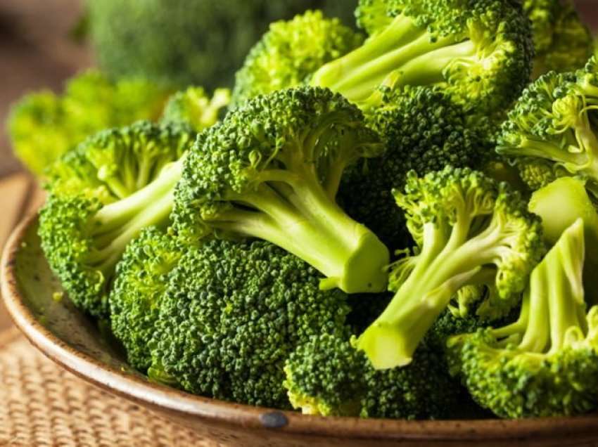 Faktet e reja – brokoli, perimja ideale për stomakun
