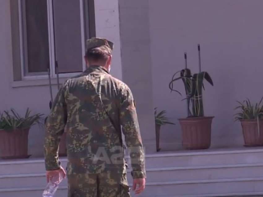“Bujaria” e Ruçit, kryeparlamentari propozon faljen e detyrimeve të ish-ushtarakëve