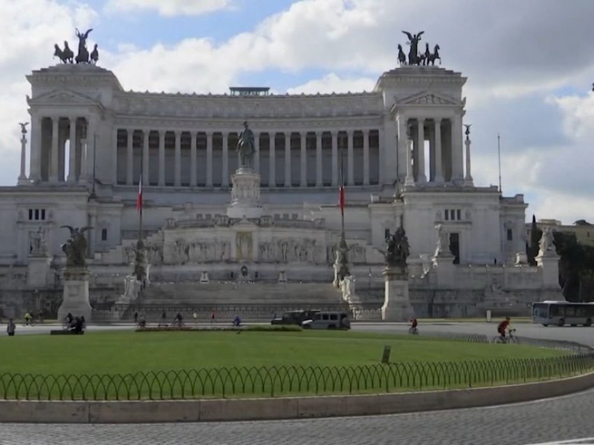 Italia bëhet gati të tërheqë turistët, Draghi, apel institucioneve
