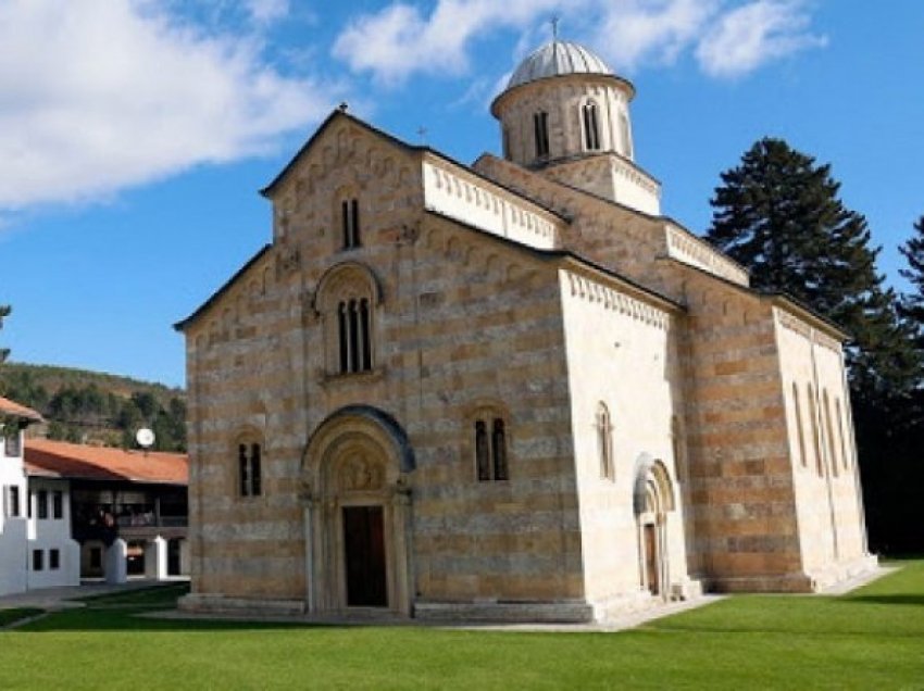 Vendimi skandaloz i Europa Nostra për Manastirin e Deçanit, kështu duhet të veprojë shteti i Kosovës