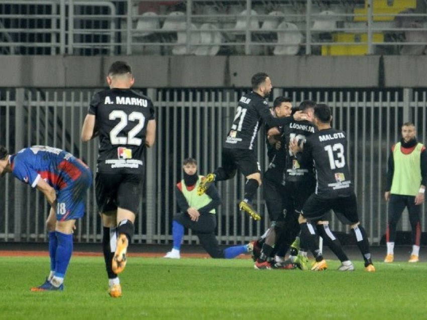 ​Kupa e Shqipërisë, derbi në gjysmëfinale mes Vllaznisë e Laçit