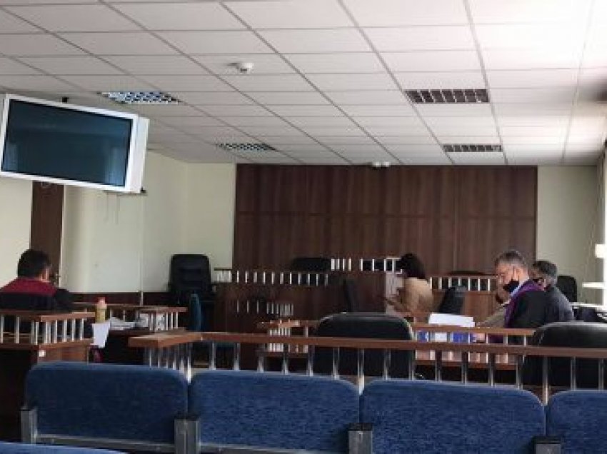 Në Gjykatën e Mitrovicës po vazhdon rigjykimi për rastin ku Gani Geci akuzohet për vrasjen e Ruzhdi Shaqirit