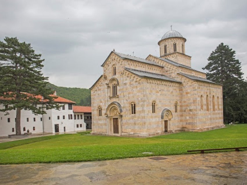 Shoqëria Civile i reagon Europa Nostra-s: Rishikojeni vendimin për Manastirin e Deçanit