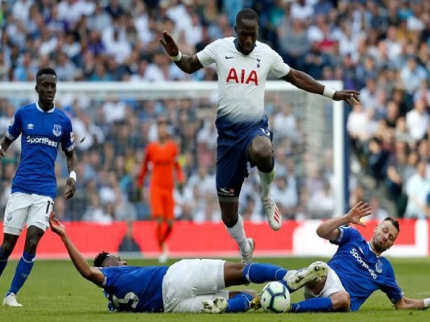 Lufta për vendin e katërt në Angli, sot luhet derbi Everton-Tottenham