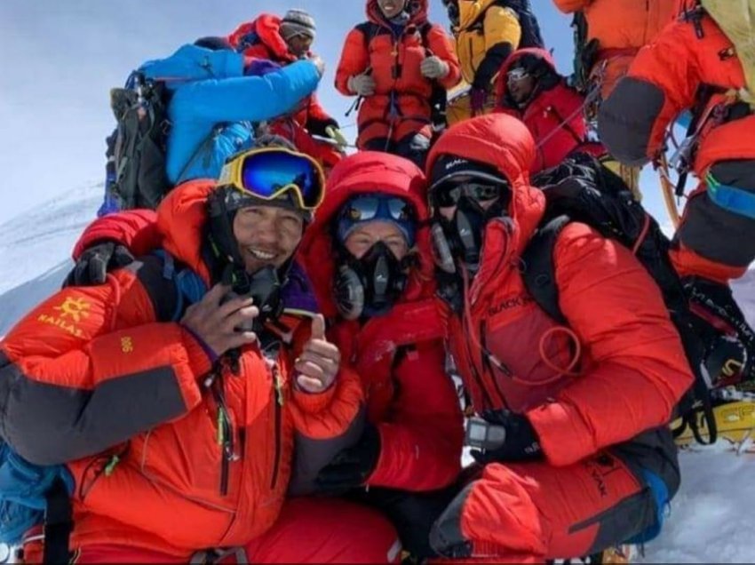 Kështu duket alpinistja e Kosovës pas ngjitjes në malin më vdekjeprurës në botë 