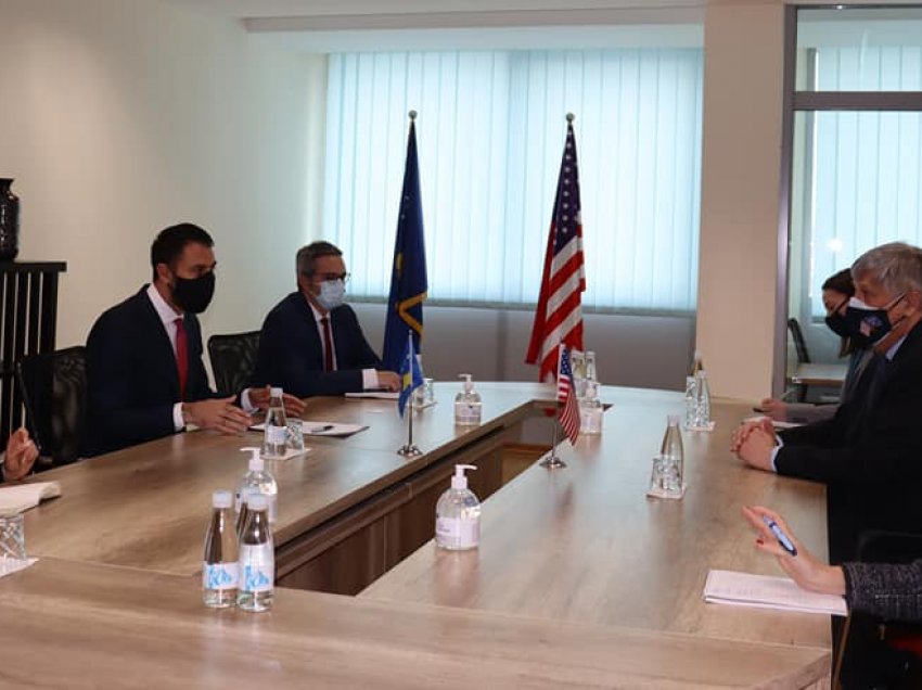 Ministri i MAPL-së priti në takim ambasadorin amerikan Philip Kosnett