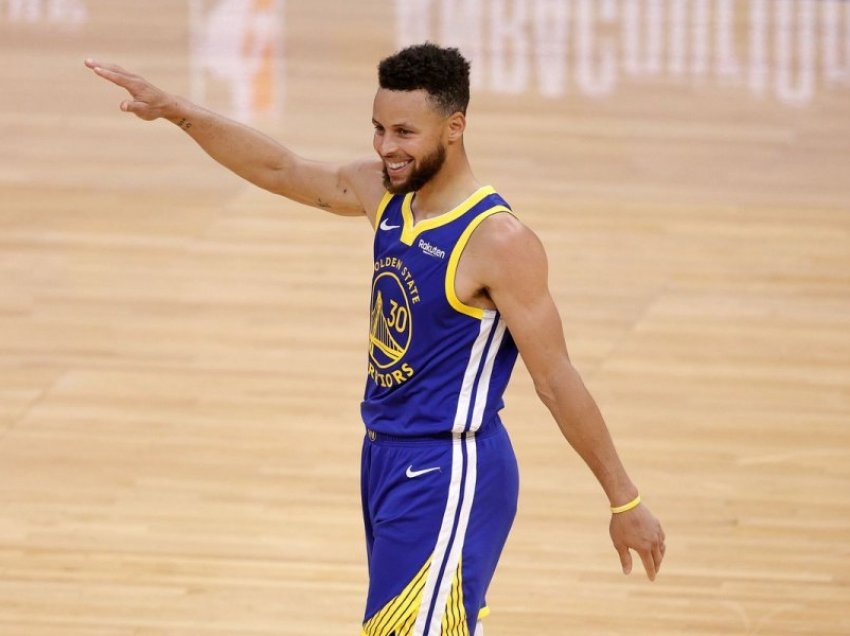 Curry lojtari i javës në Konferencën Perëndimore