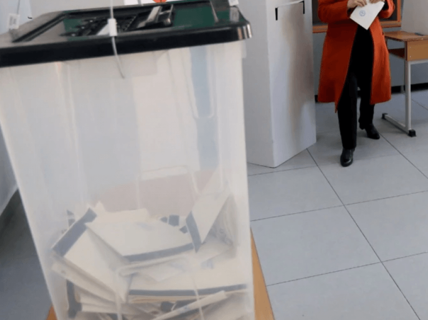 VOA: Shqipëri, Exit poll-et: Rezultat i ngushtë nga votimi