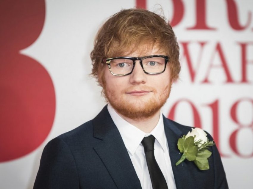 Ed Sheeran po e planifikon rikthimin në muzikë