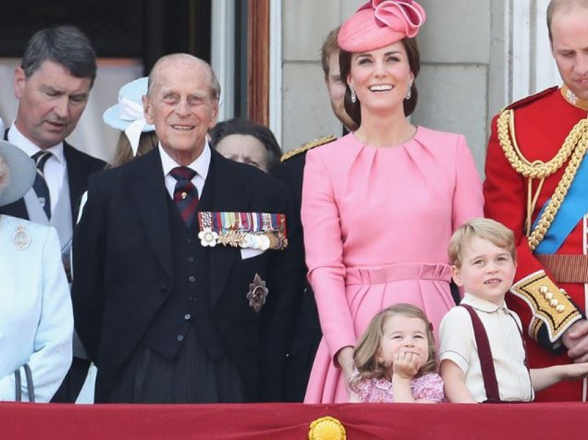 Mbretëresha, urim të veçantë për Kate dhe William në përvjetorin e tyre të martesës