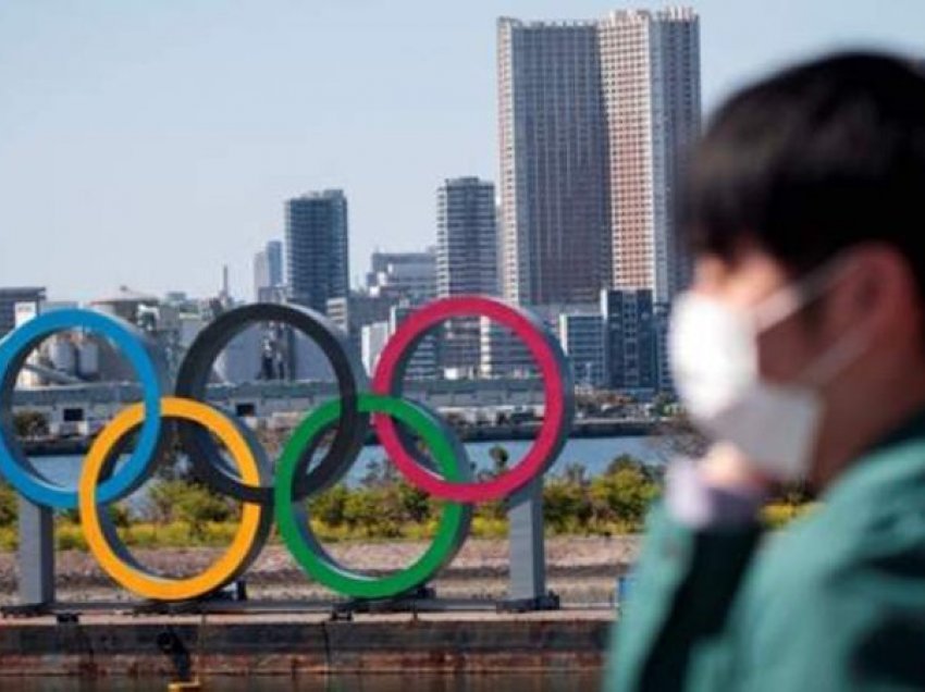 Qindra të infektuar me COVID-19 në Lojërat Olimpike të Tokios