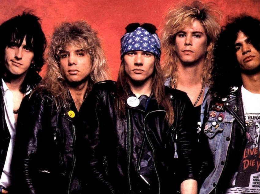 Guns N’Roses rikthehet pas 13 vjetësh pauzë