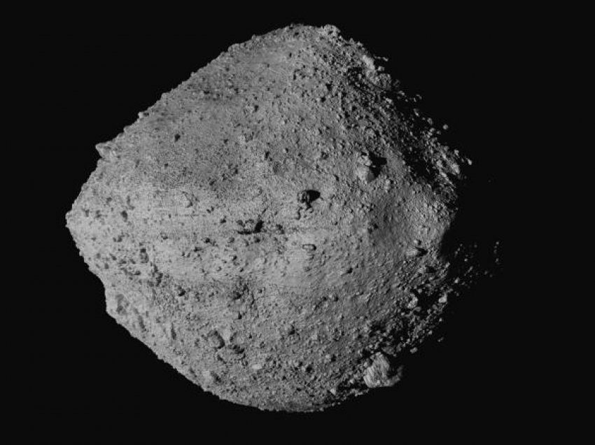 Asteroidi Bennu ka shanse ta godasë Tokën gjatë 300 vjetëve të ardhshëm