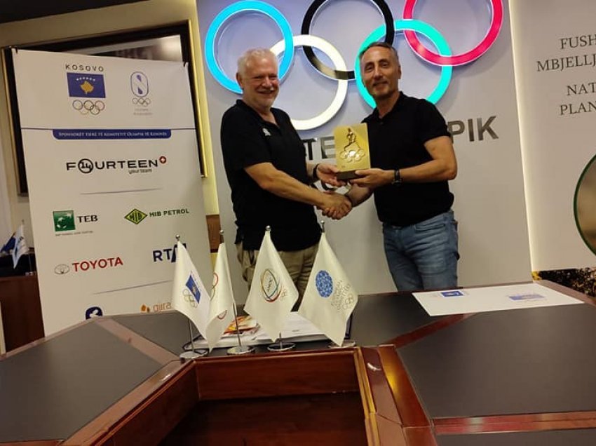 Drejtuesit e KOK-ut pritën Federatën e Ragbit të Kosovës dhe Federatën e Sportit Universitar të Kosovës