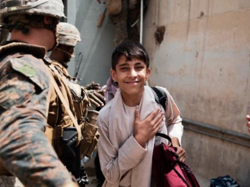 SHBA, 12 vende do të lejojnë kalimin tranzit të të evakuuarve nga Kabuli