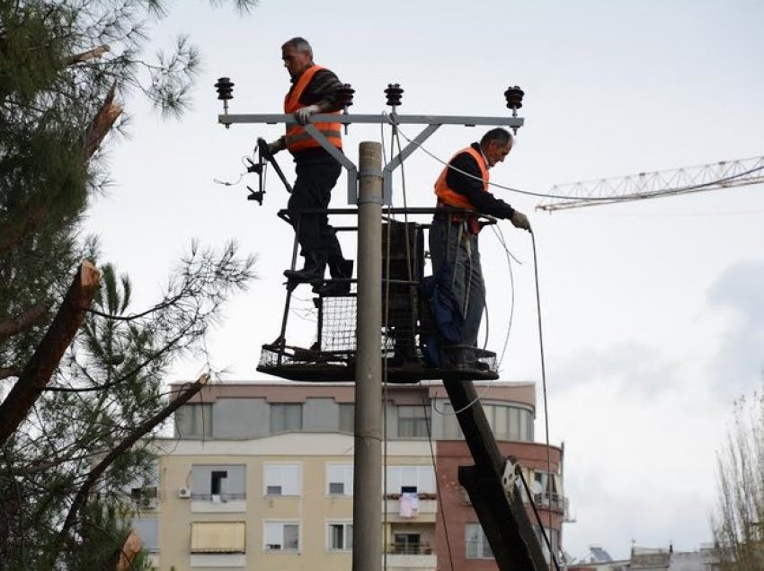 10 orë pa drita, OSHEE: Në këto zona të Tiranës do të stakohet energjia elektrike nesër