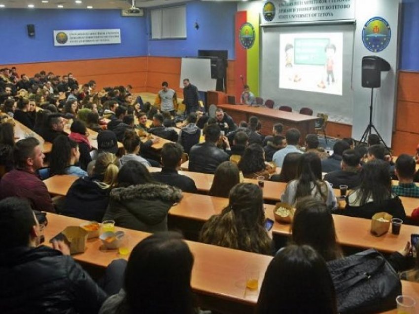 Universiteti i Tetovës njofton fillimin e afatit të parë të regjistrimit të studentëve