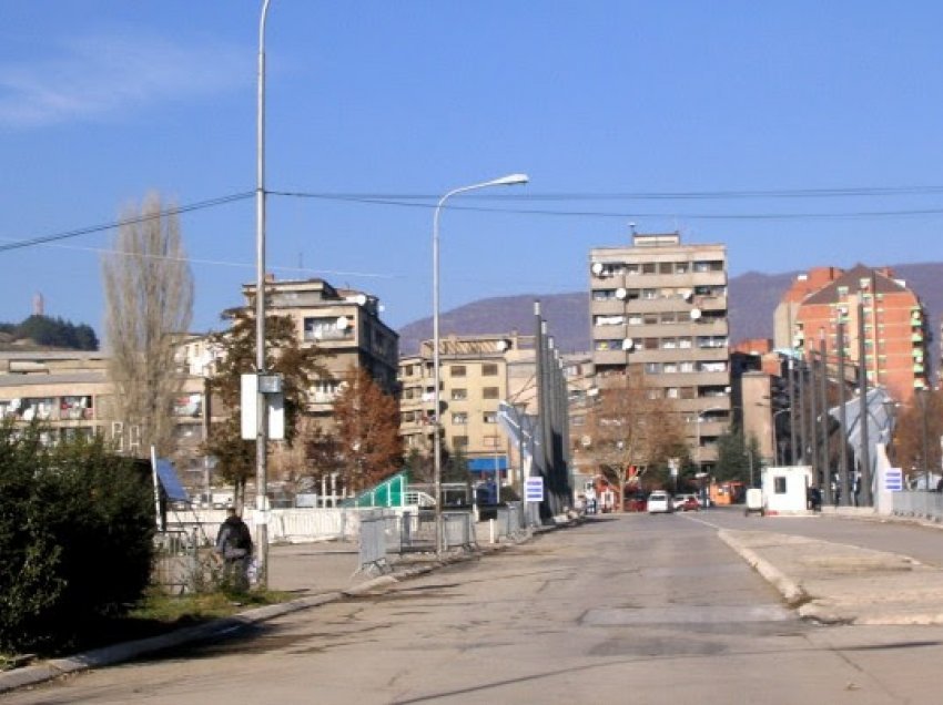 ​Plaçkitet një barnatore në Mitrovicë