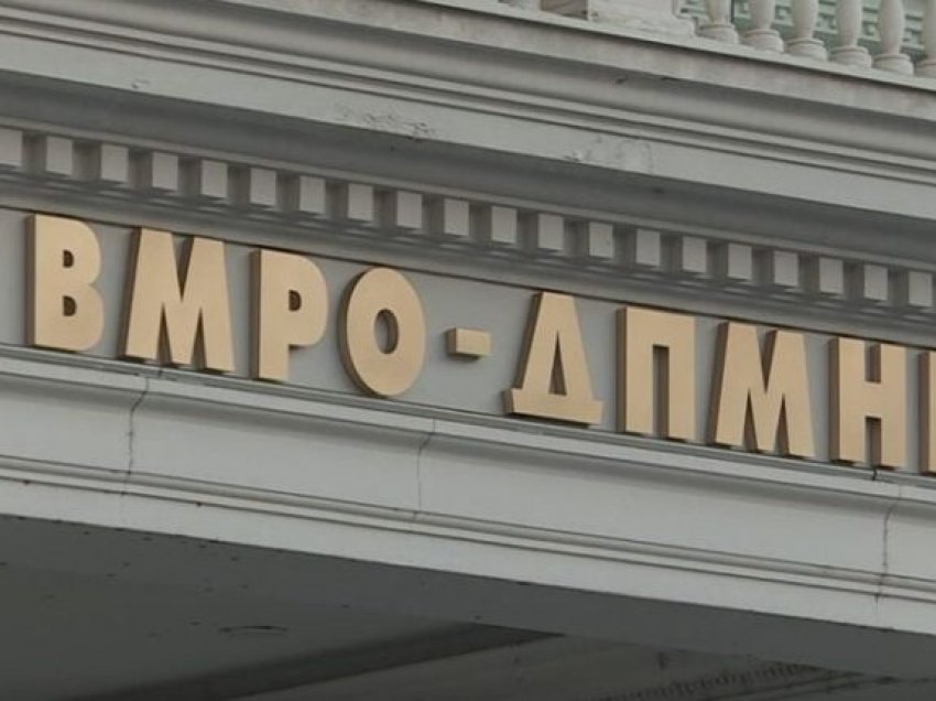 VMRO filloi mbledhjen e nënshkrimeve për të shtyrë regjistrimin e popullsisë