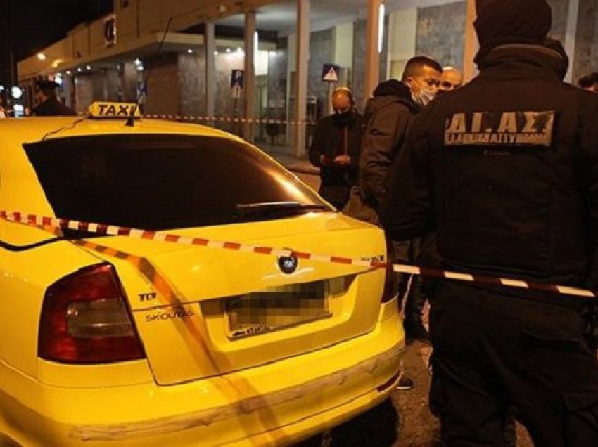 Plagosja e shqiptarit në Athinë, i ndodh e papritura shoferit të taksisë që “ndihmoi” autorët