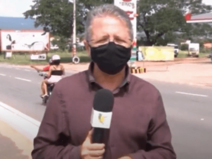 Aksident mes motoçikletave gjatë raportimit live të gazetarit