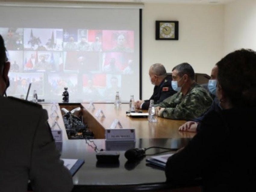 ​Xhaçka në videokonferencë me ushtarakët në misione: Do të jem avokatja më e fortë për çdo efektiv të FA