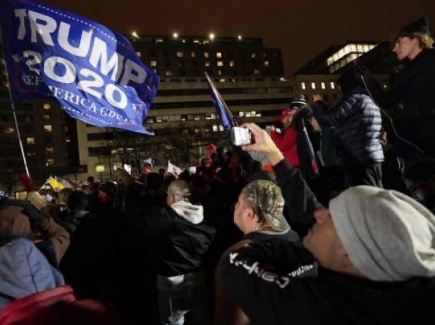 Trazira në rrugët e Uashingtonit – Trump njoftoi një protestë të madhe
