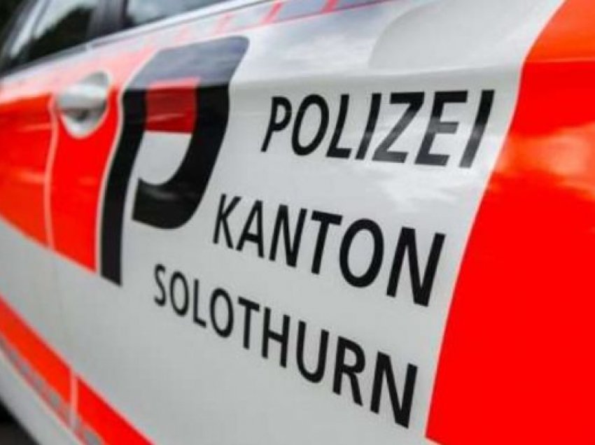 Zvicër: Gjenden dy fëmijë të vdekur në banesë, nëna arrestohet si e dyshuar për vrasjen e tyre