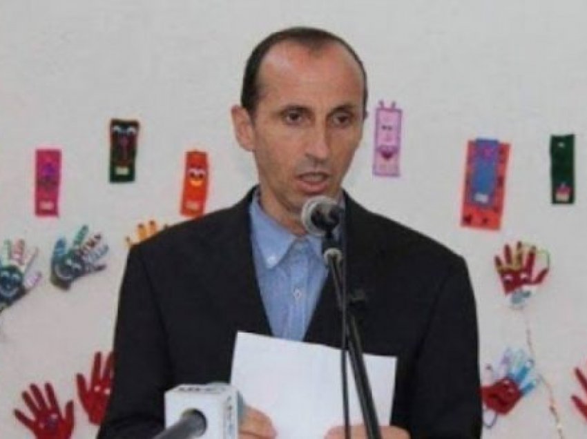 Vështrim për vëllimin poetik “Me laps në dorë” të poetit Zymer Mehani (Prishtinë, dhjetor 2020)