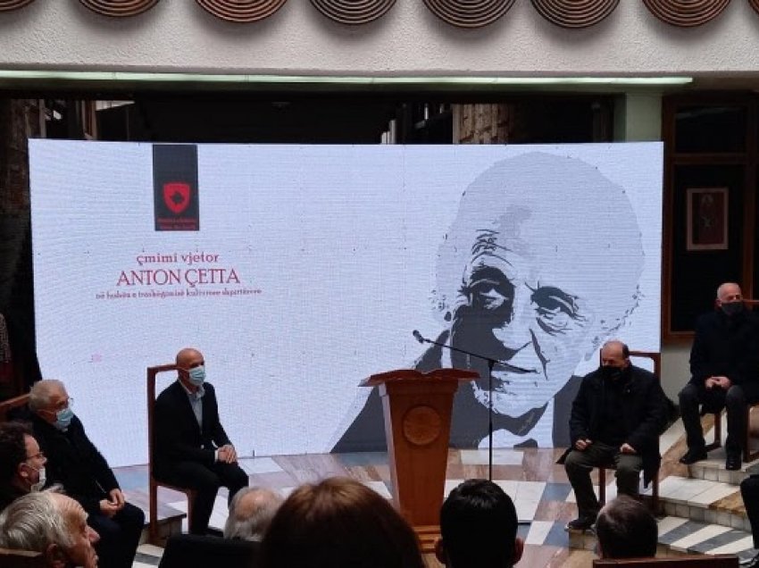 ​Çmimi “Anton Çetta” ndahet për Frrok Kristaj