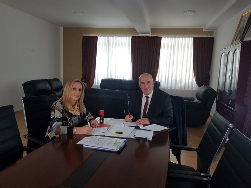 Komuna e Vitisë nënshkruan marrëveshje bashkëpunimi me EULOC-un