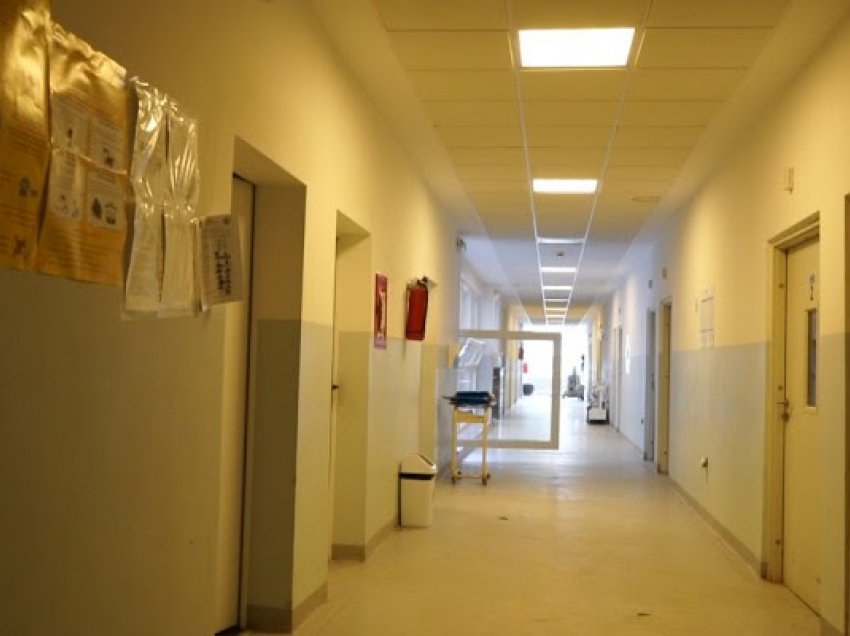 ​Spitali i Vushtrrisë nuk ka pacientë me COVID-19