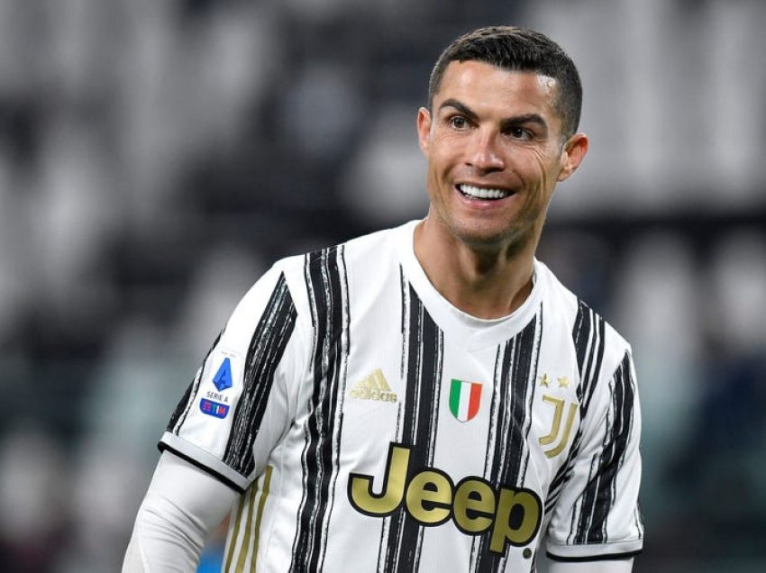Ronaldo e mbaroi sezonin me 30 gola në Serie A