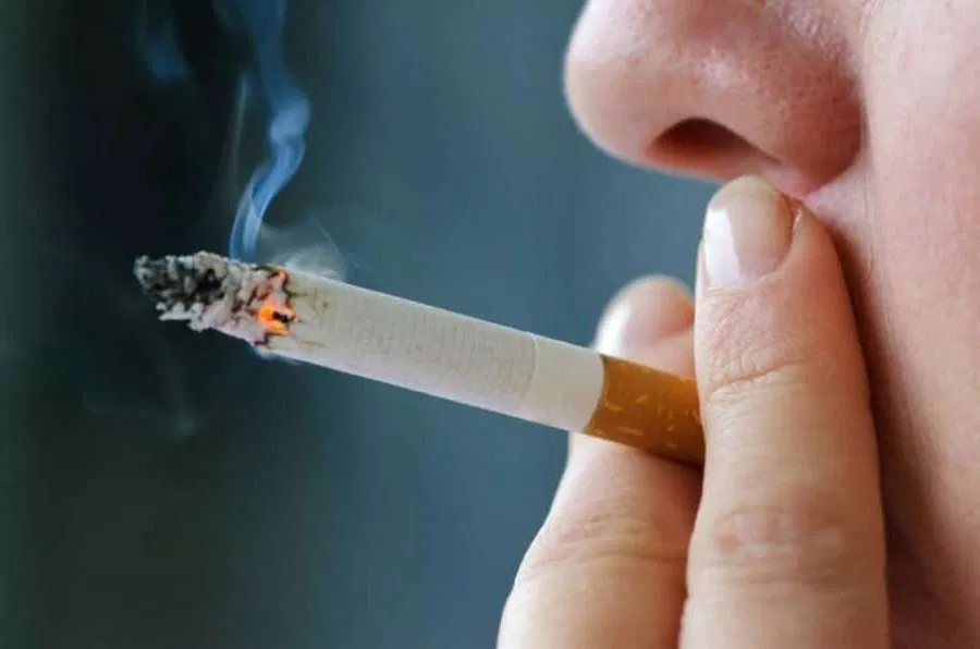 Prija e duhanit dëmton edhe shikimin