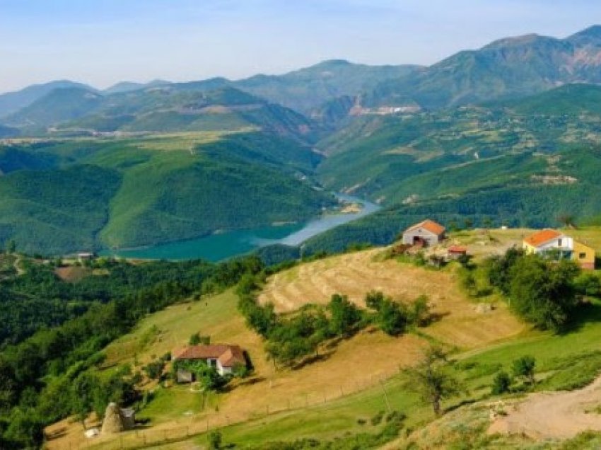 BBC Travel: Bimët e maleve shqiptare na bëjnë të...