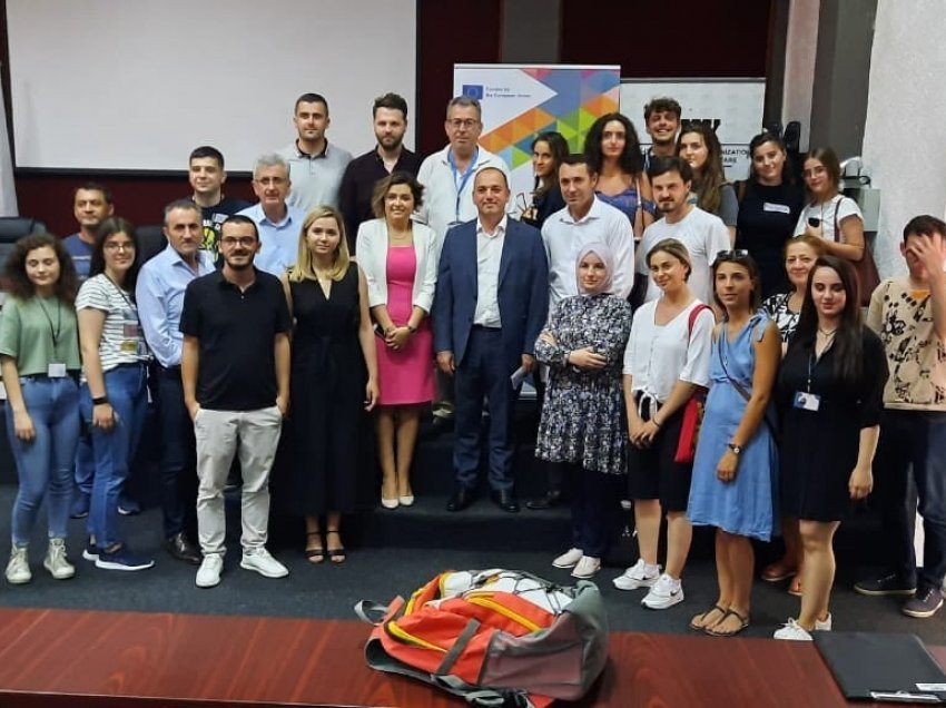 U mbajt shkolla verore për ndërmarrësi sociale në Prizren