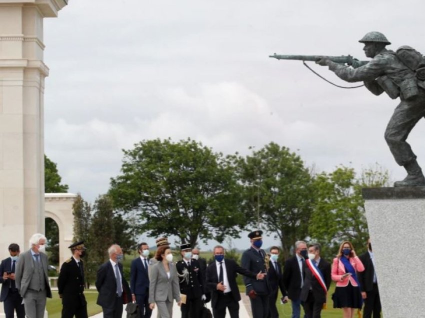 Francë, nderim për të rënët në Betejën e Normandisë në qershor 1944